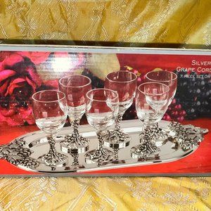NIB Vintage Davco Silver Silver Plated Grape Cordial Set 7 Pc Set on Oval Tray